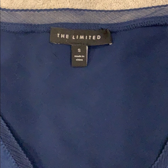 The Limited Blouse - Picture 2 of 5